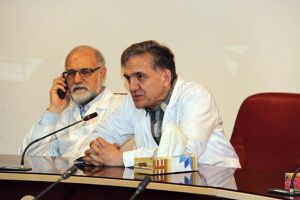 مراسم آخر سال مدیران ،مسئولان ،سوپروایزرها و سرپرستان مرکز قلب و عروق شهید رجایی: عکس شماره 5 / 12